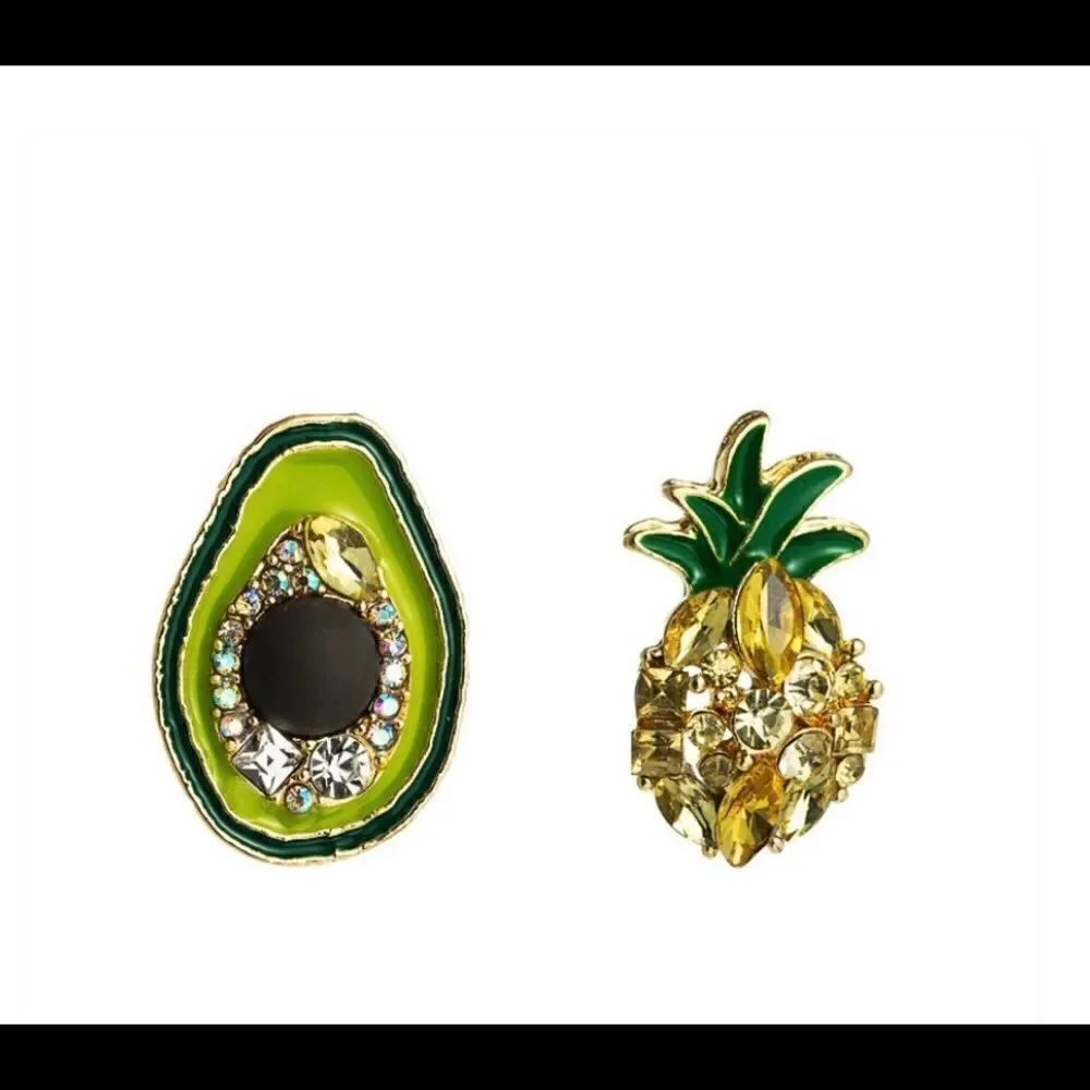 Betsey Johnson 🍍betsey johnson